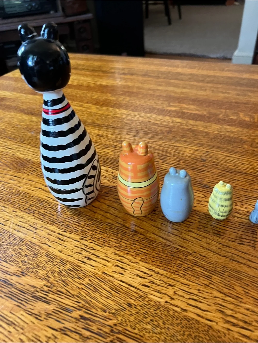 Hand-Painted Cat Nesting Dolls Set — White, Orange, Yellow, Blue